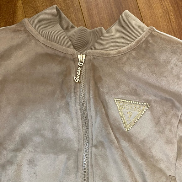 GUESS Vintage Kids Tracksuit - Picture 3 of 7